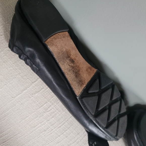 Tory Burch Black Leather Balet Flats - Picture 6 of 12